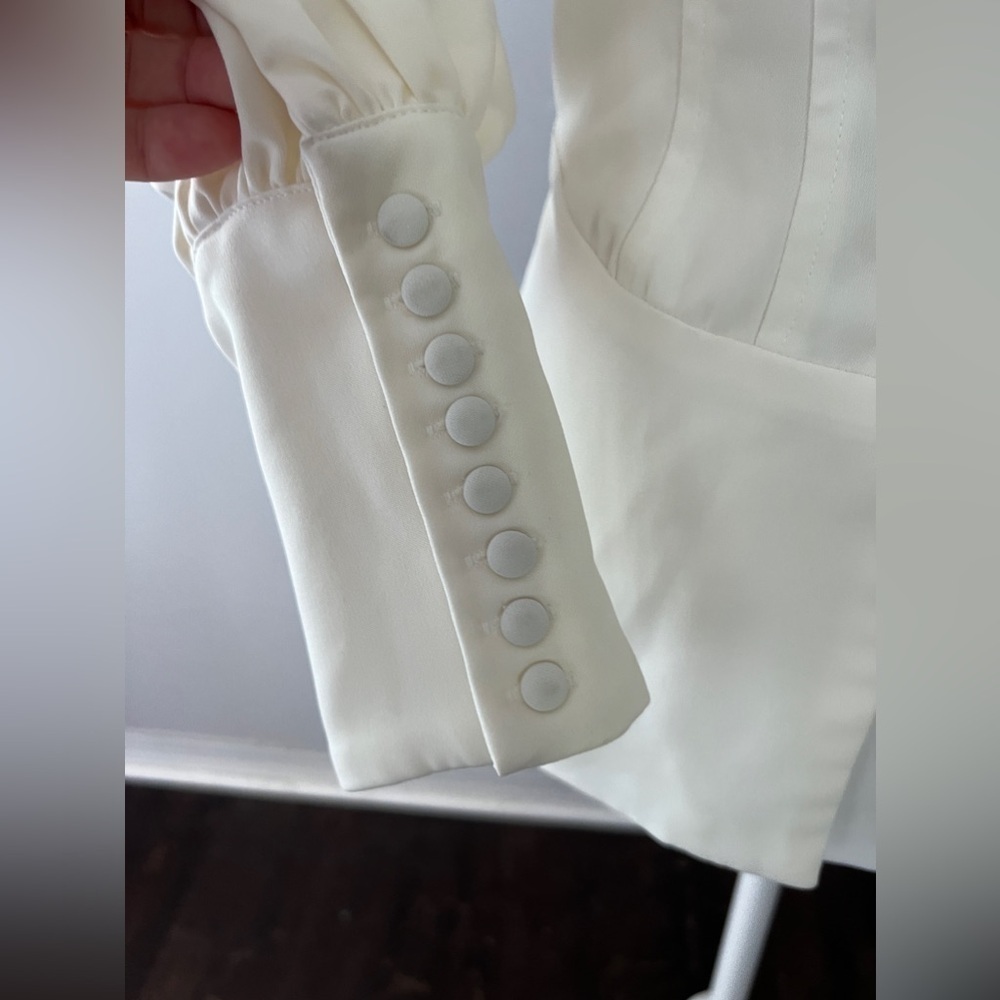 Lavish Alice Puff Sleeve Corset Top in White Size US 4 - Picture 6 of 15